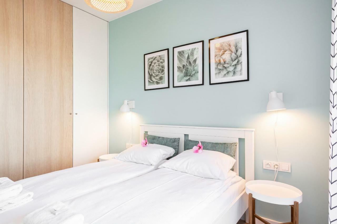 Walońska By Renters Apartament *